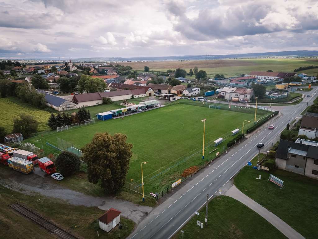 Fotbalové hřiště SK Rozhovice